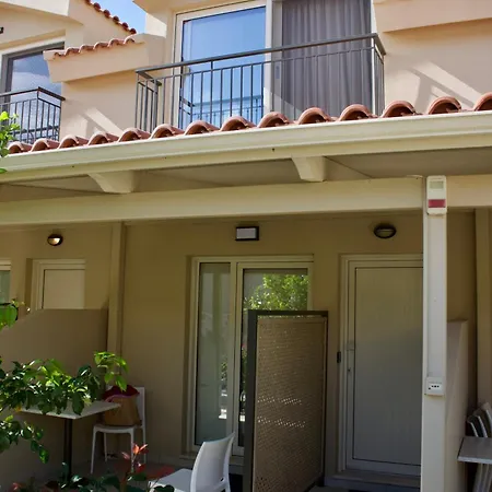 Makris Yialos Apartments Lassi  Exterior photo