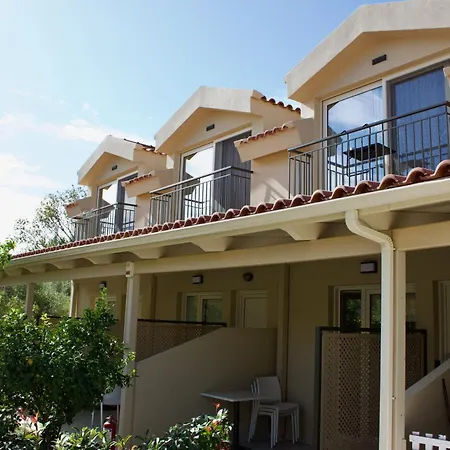 Makris Yialos Apartments Lassi  Exterior photo