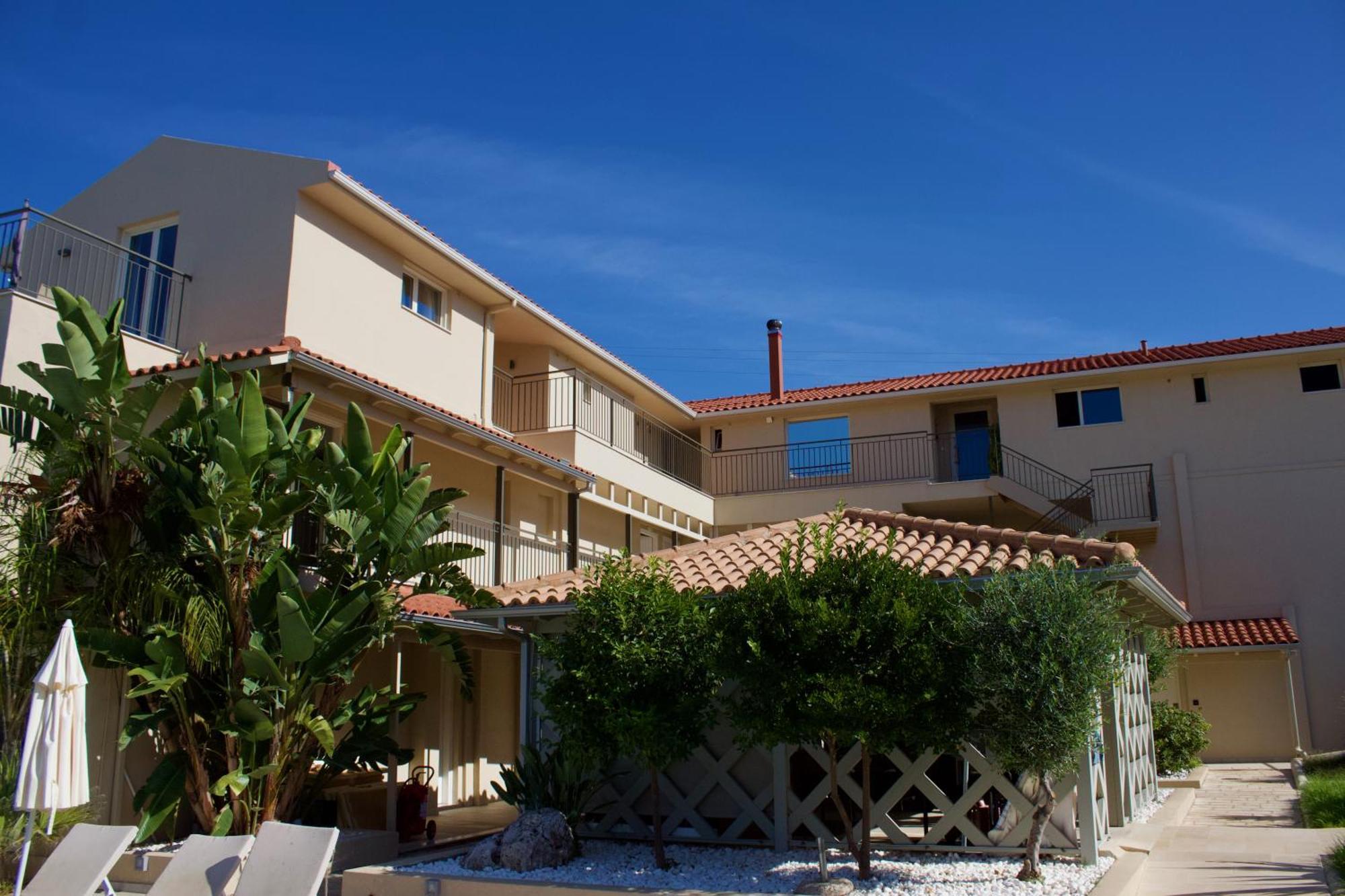 Makris Yialos Apartment *