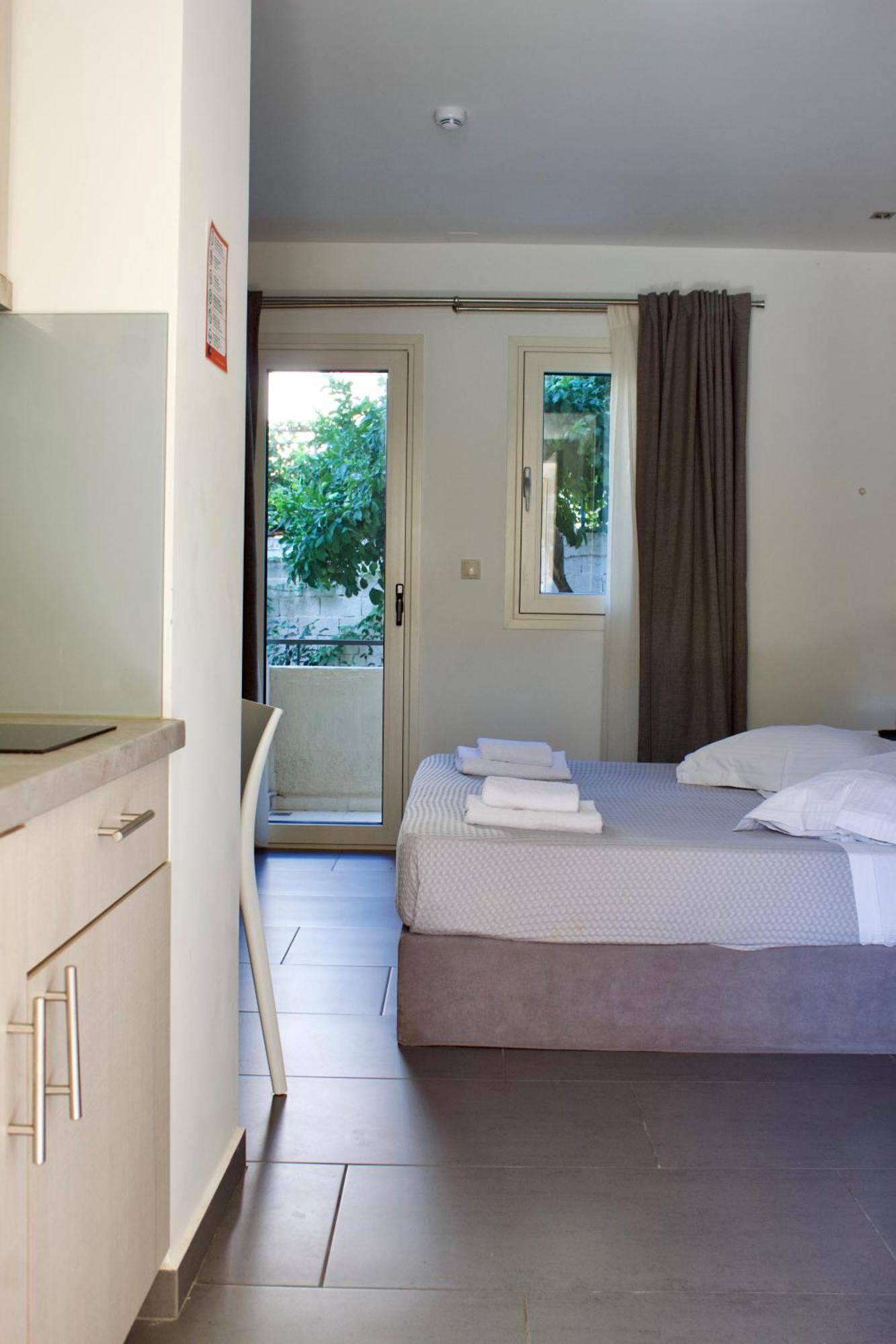 Apartment Makris Yialos *
